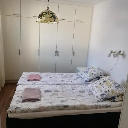 Apartment Huoneistomajoitus Hella Haermae Harma